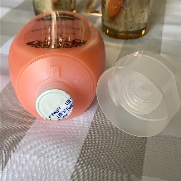 Fake Bake Body Scrub - Picture 3 of 4